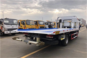 进贤汽车救援补胎